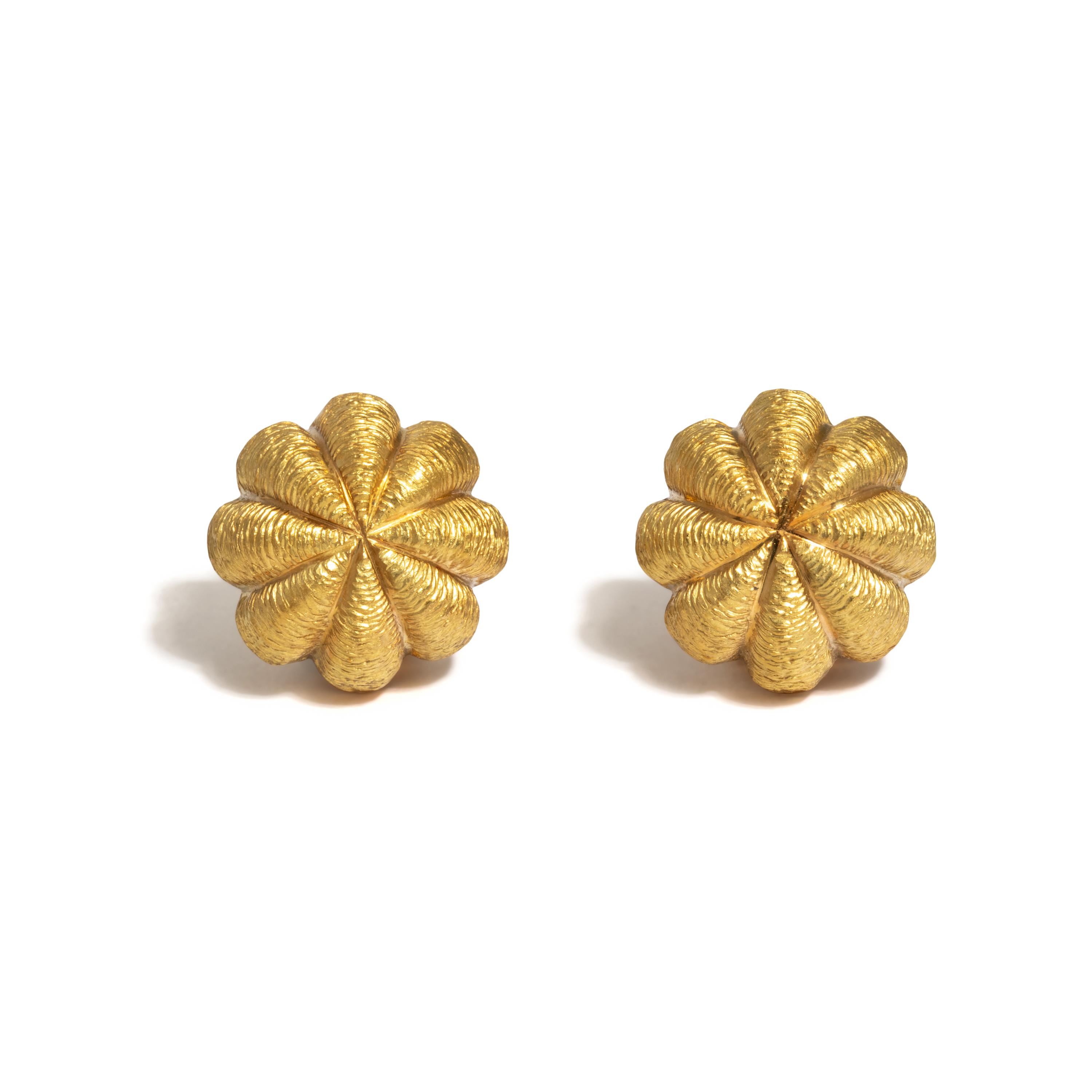 TIFFANY & CO., YELLOW GOLD EARRINGS