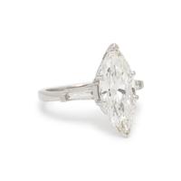 DIAMOND AND PLATINUM RING