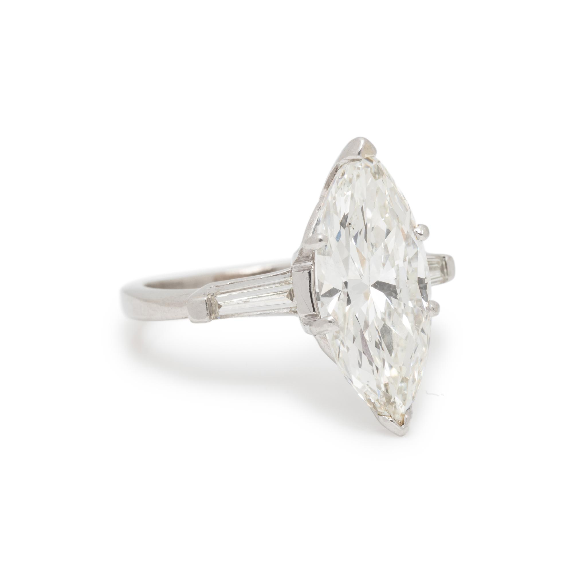 DIAMOND AND PLATINUM RING