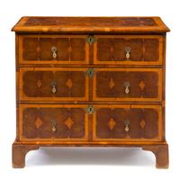 A William and Mary Oysterwood Chest of Drawers Height 33 1/2 x width 37 x depth 18 1/2 inches. — EARLY 18TH CENTURY