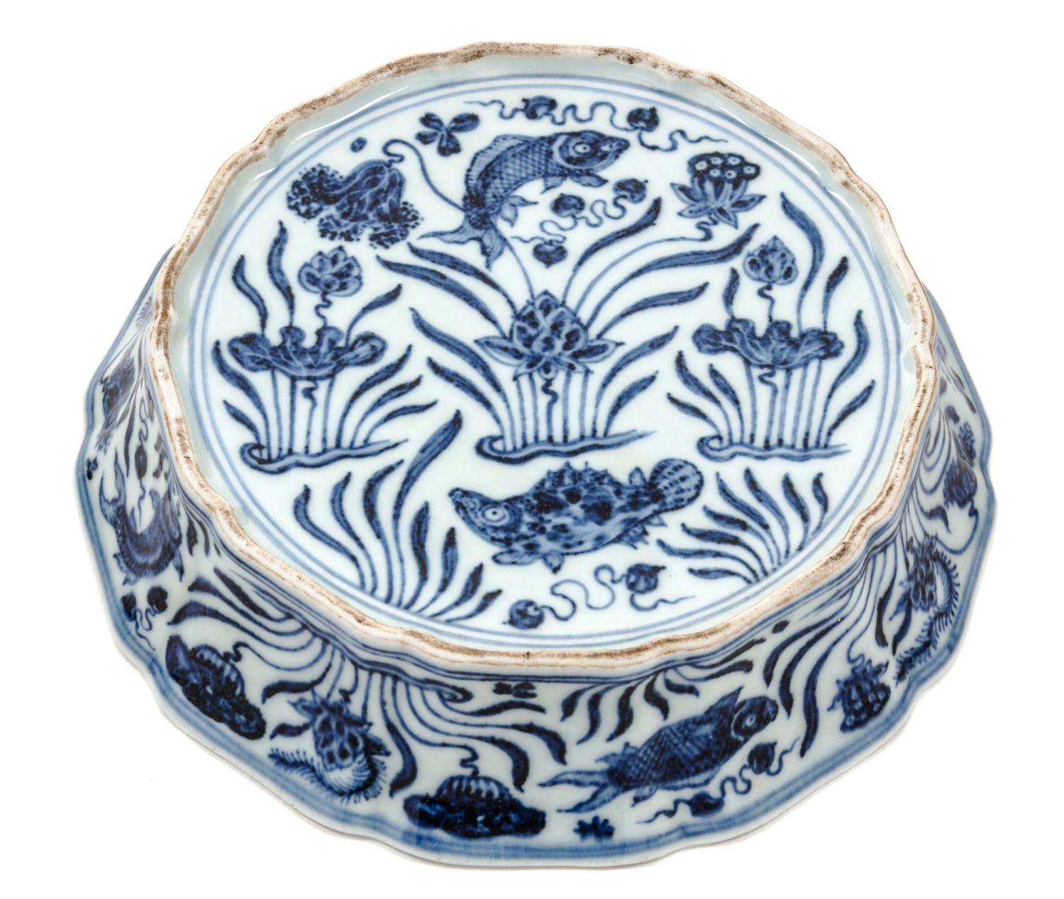 A Blue and White Porcelain Brush Washer
