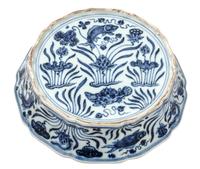 A Blue and White Porcelain Brush Washer