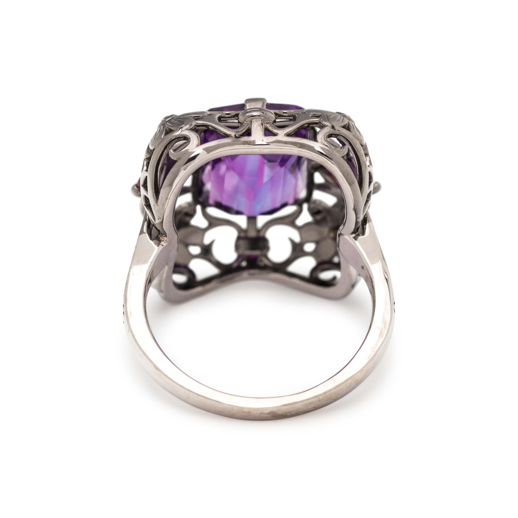 AMETHYST AND DIAMOND RING