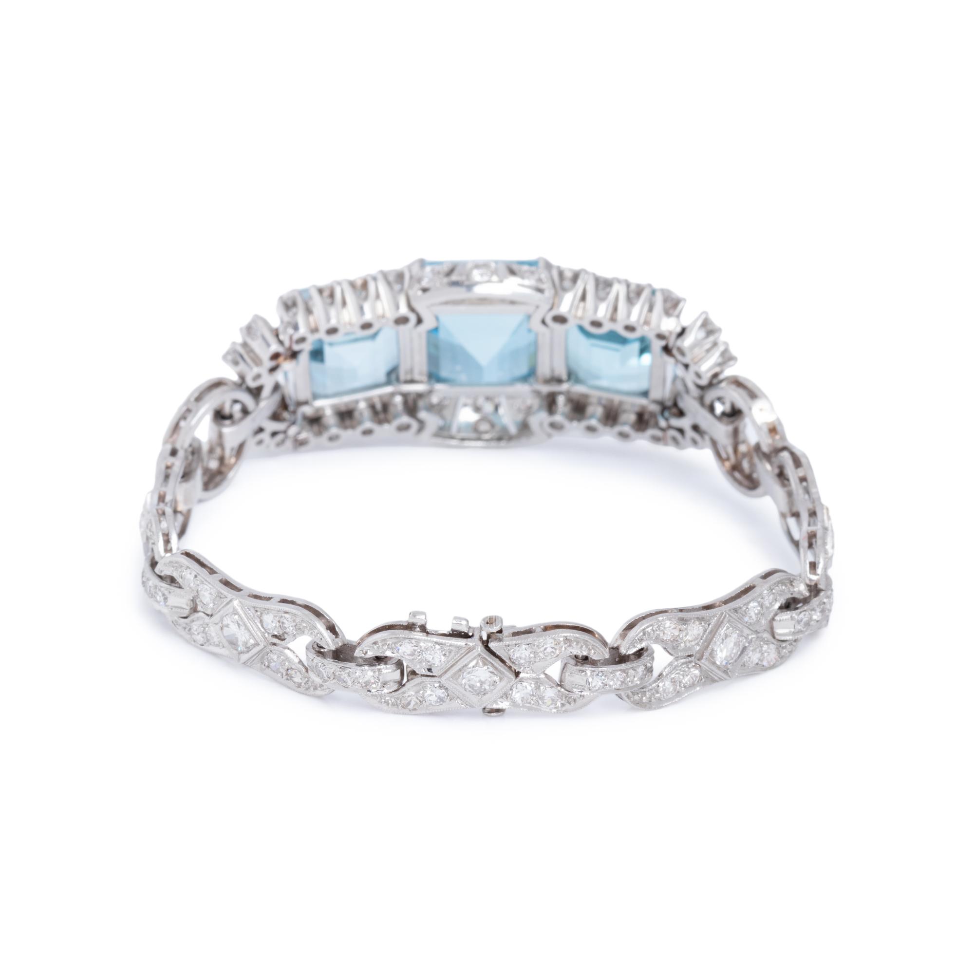 AQUAMARINE AND DIAMOND BRACELET