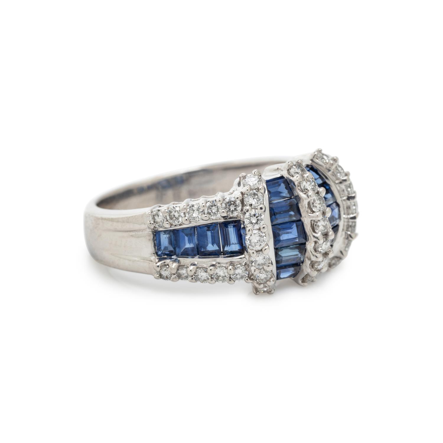 DIAMOND AND SAPPHIRE RING