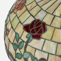 American School "Roses" Leaded Glass Table Lamp, USA, circa 1915