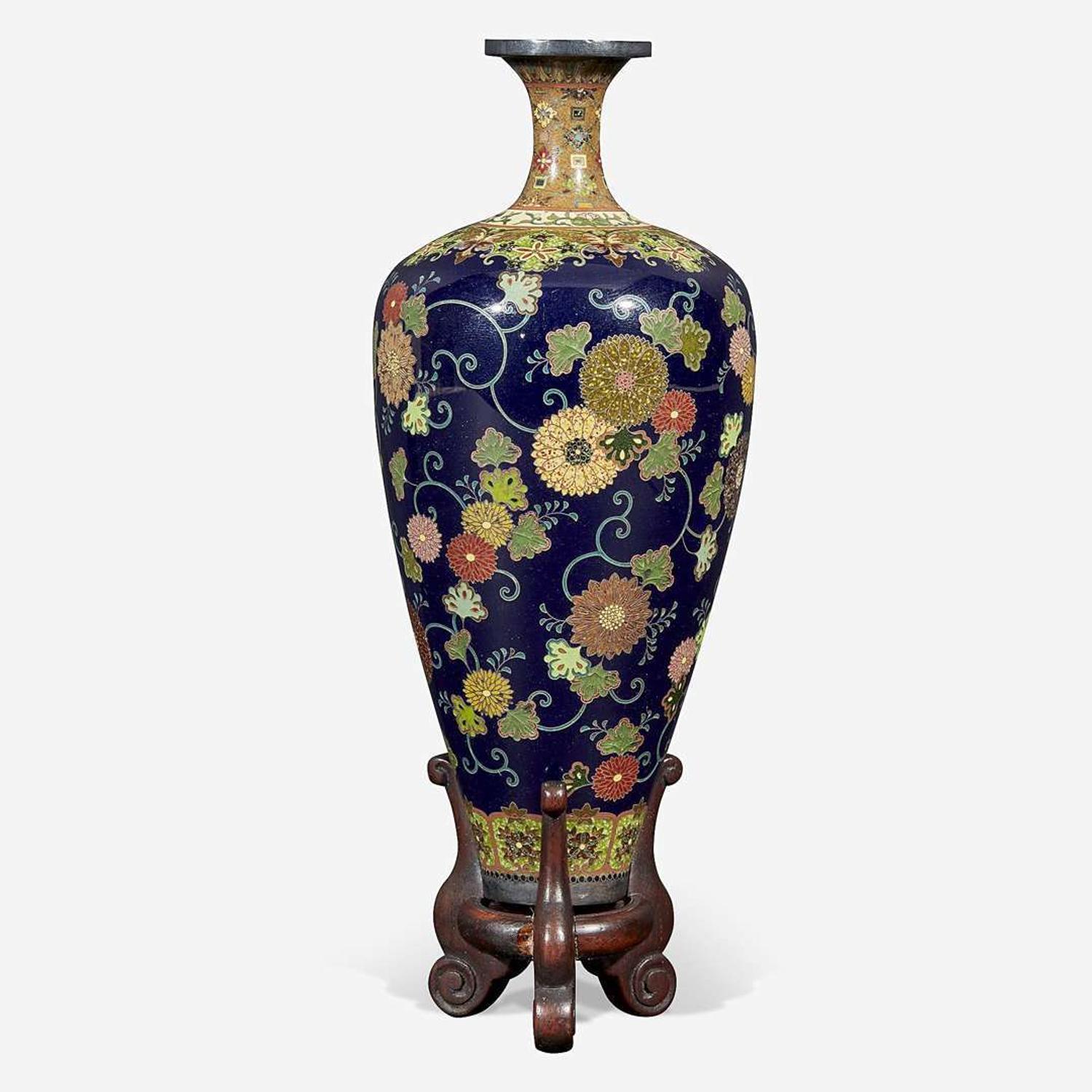 A fine Japanese cloisonné cabinet vase on wood stand, Namikawa Yasuyuki Meiji period