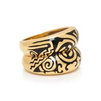 YELLOW GOLD AND ENAMEL RING