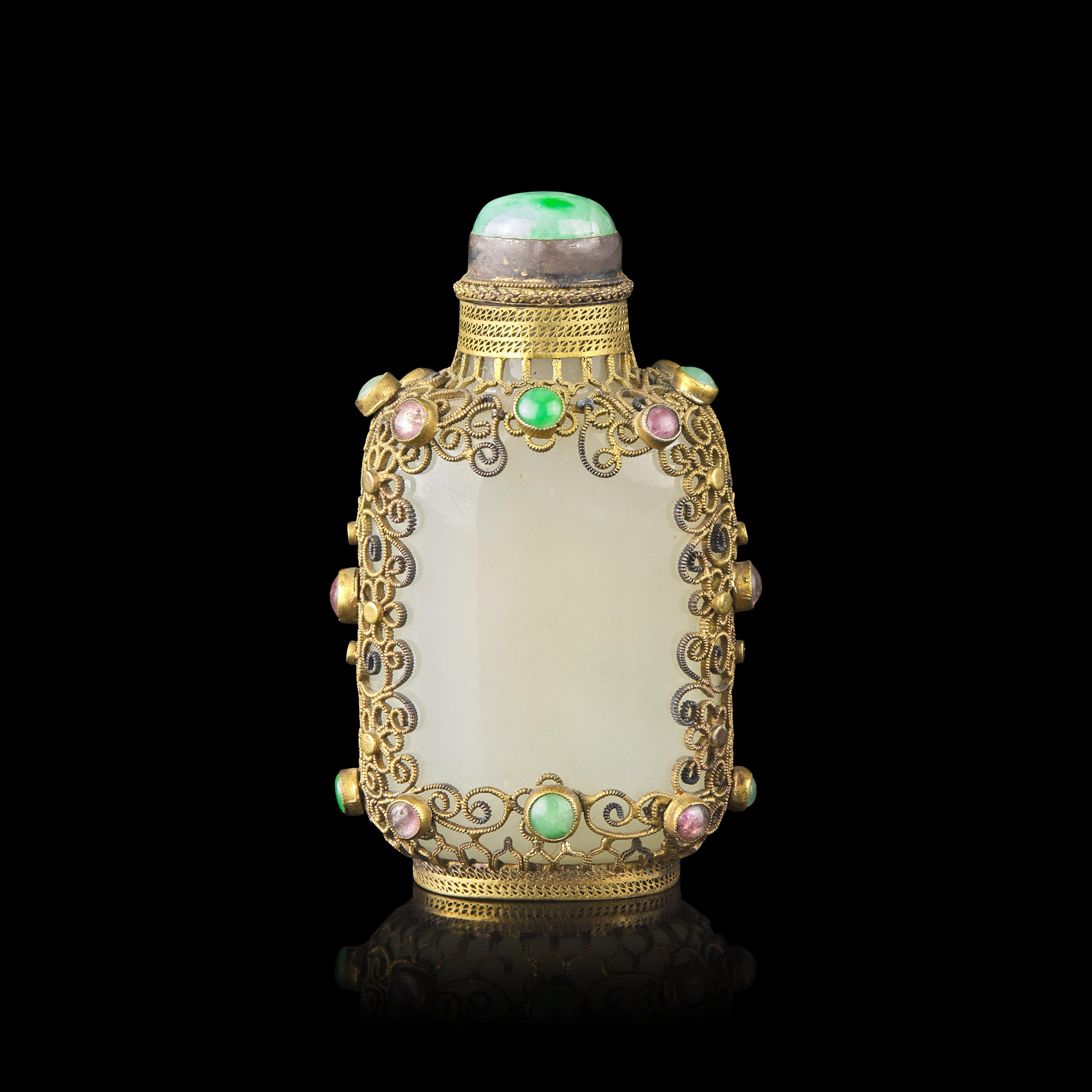 A Chinese Hardstone Embellished Gilt Metal Filigree Mounted White Jade Snuff Bottle, Jade: 18th/19th Century 清中期 白玉掐金絲鼻煙壺