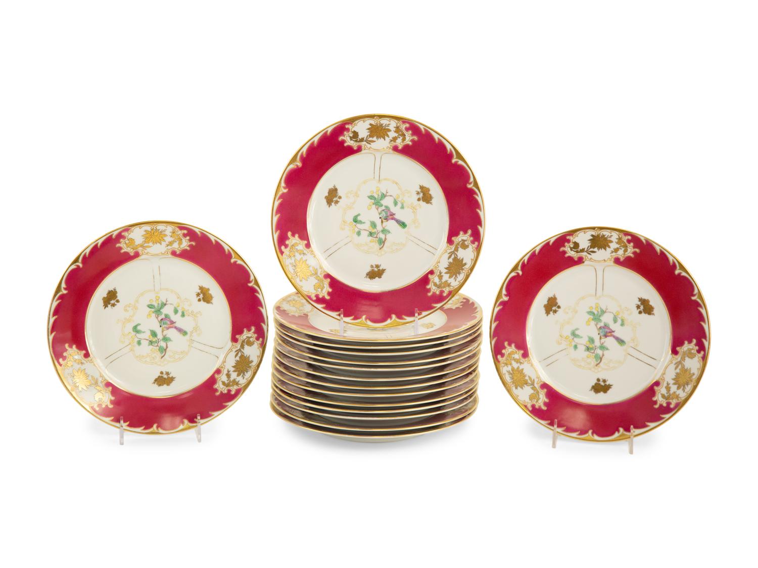 A Set of Sixteen Bavarian Porcelain Dinner Plates