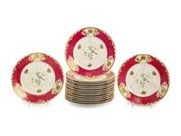 A Set of Sixteen Bavarian Porcelain Dinner Plates