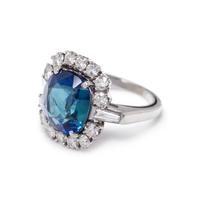 SAPPHIRE AND DIAMOND RING