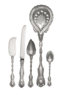 A Group of American Silver Flatware, Whiting Mfg. Co., New York, NY, Imperial Queen pattern, comprising: 6 fruit knives 10 butter sprea