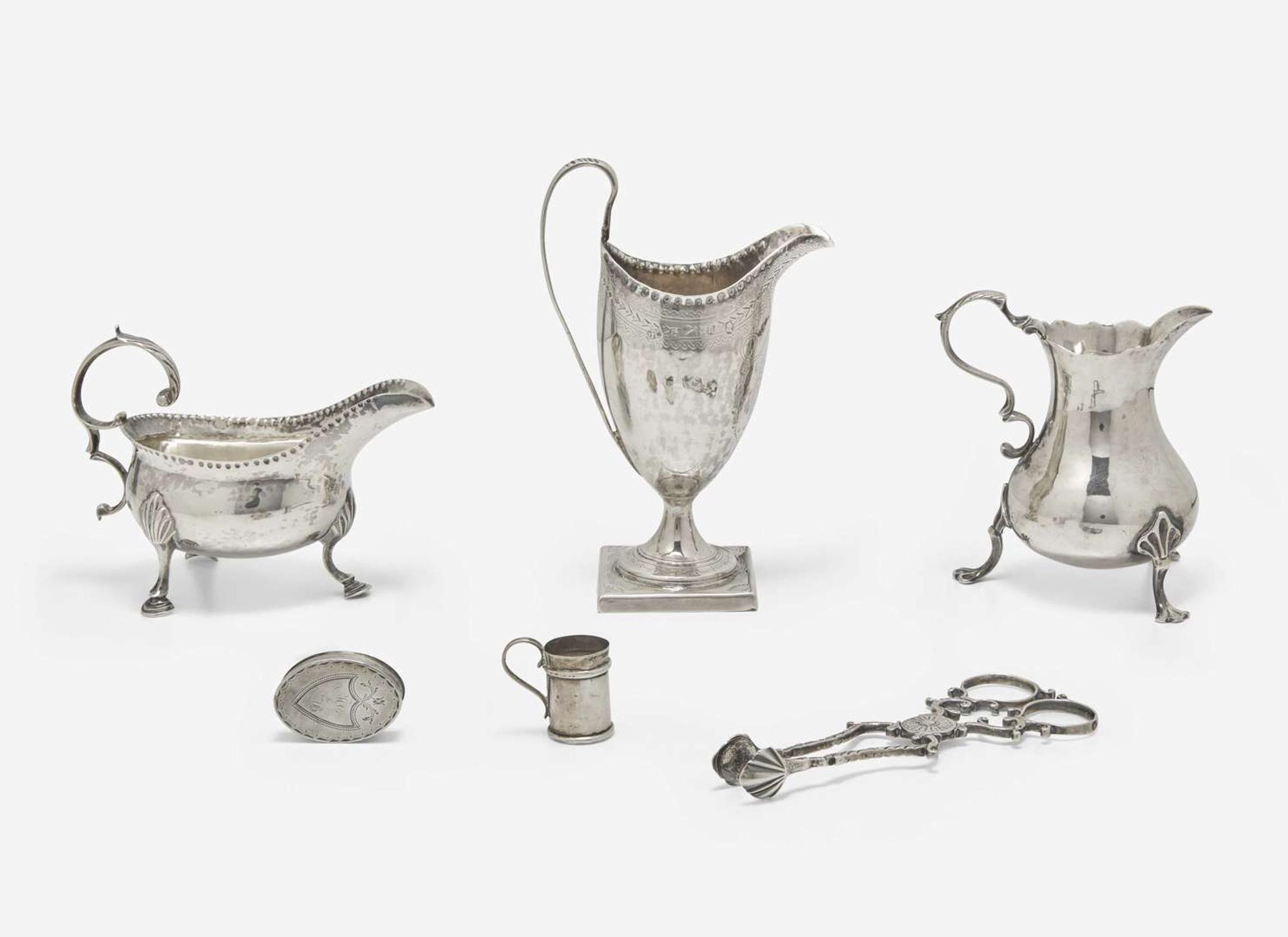 DUPLICATE F427 A collection of six George III and Victorian sterling silver table items, various makers, London, Dublin, and Birmingham, dates ranging 1761-1900