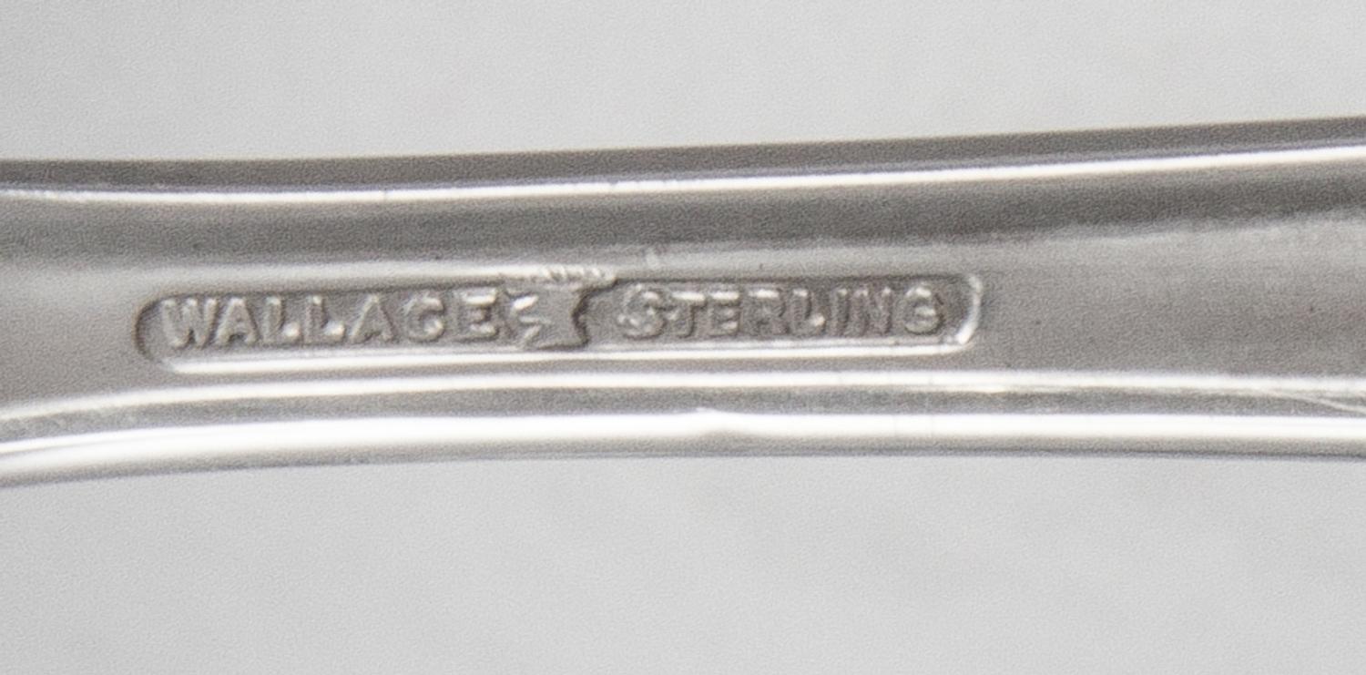 A Collection of American Silver Serving Articles, R. Wallace & Sons Mfg. Co., Wallingford, CT, 1937, Stradivari pattern, comprising: 1