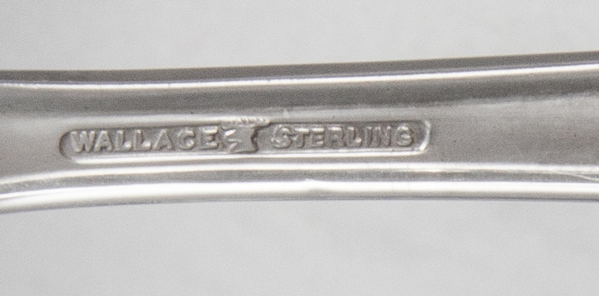 A Collection of American Silver Serving Articles, R. Wallace & Sons Mfg. Co., Wallingford, CT, 1937, Stradivari pattern, comprising: 1