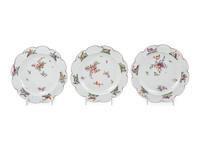 A Set of Three Chelsea Porcelain Dessert Plates