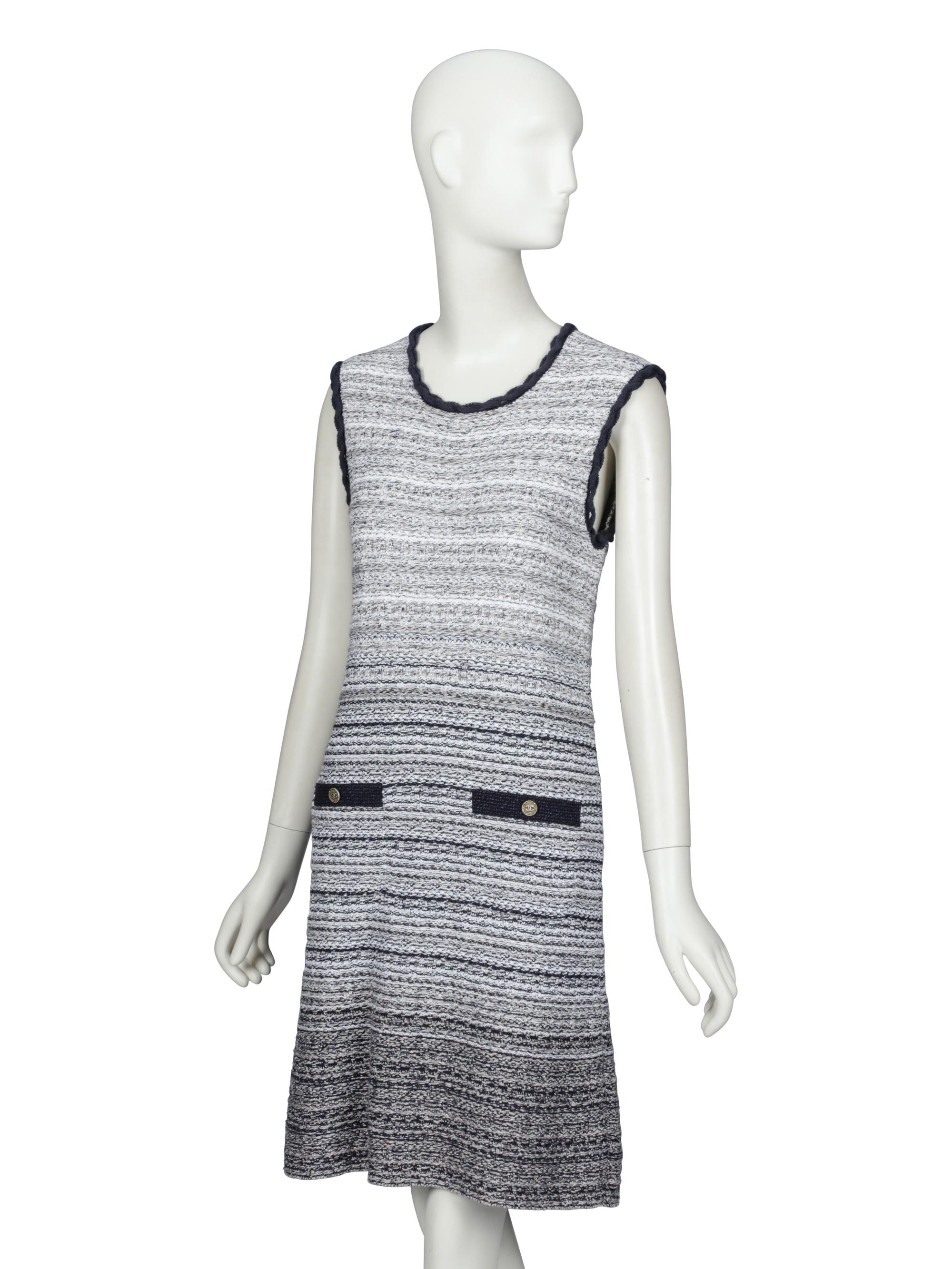 CHANEL, SLEEVELESS GRADIENT KNIT DRESS