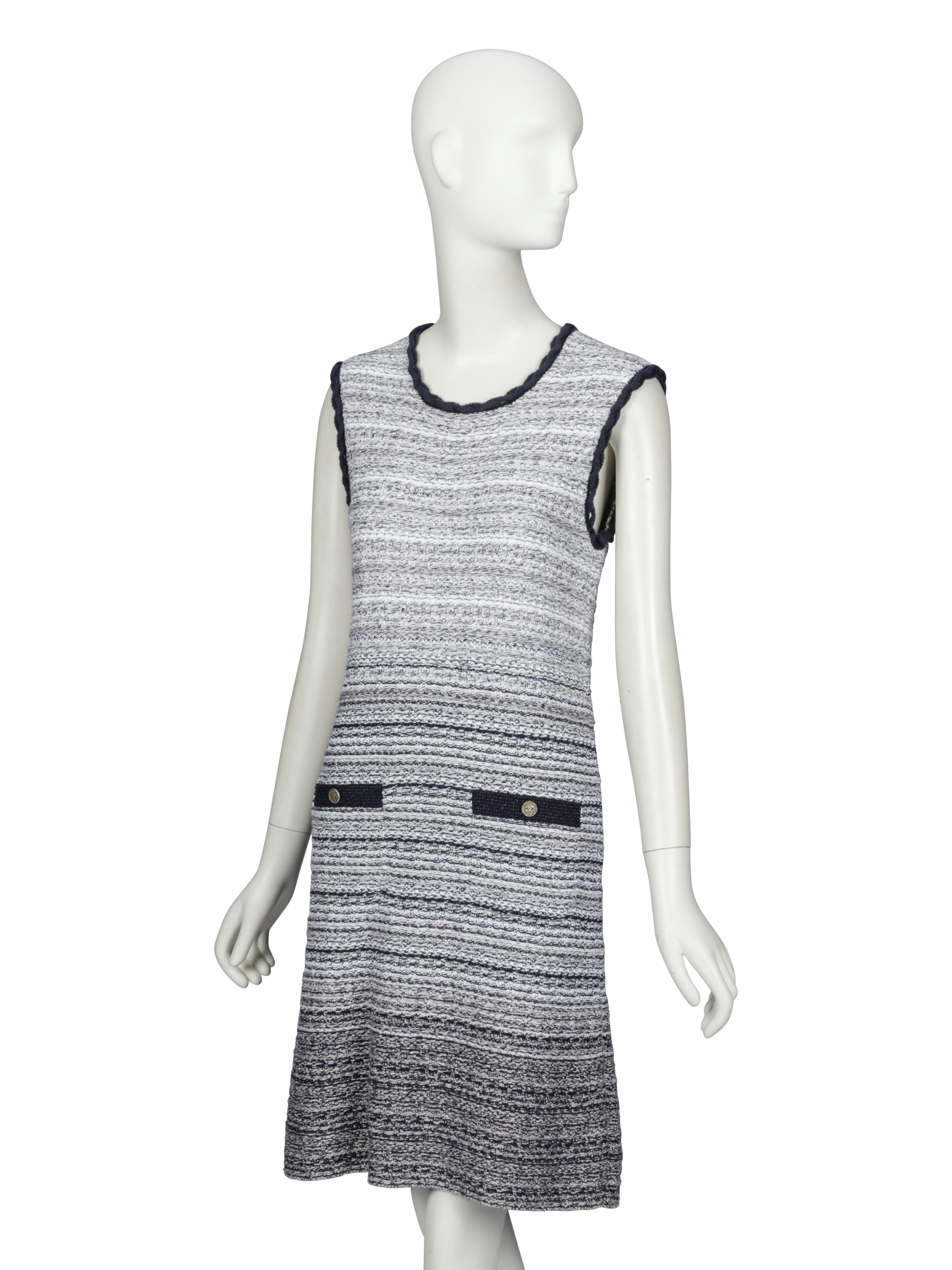 CHANEL, SLEEVELESS GRADIENT KNIT DRESS