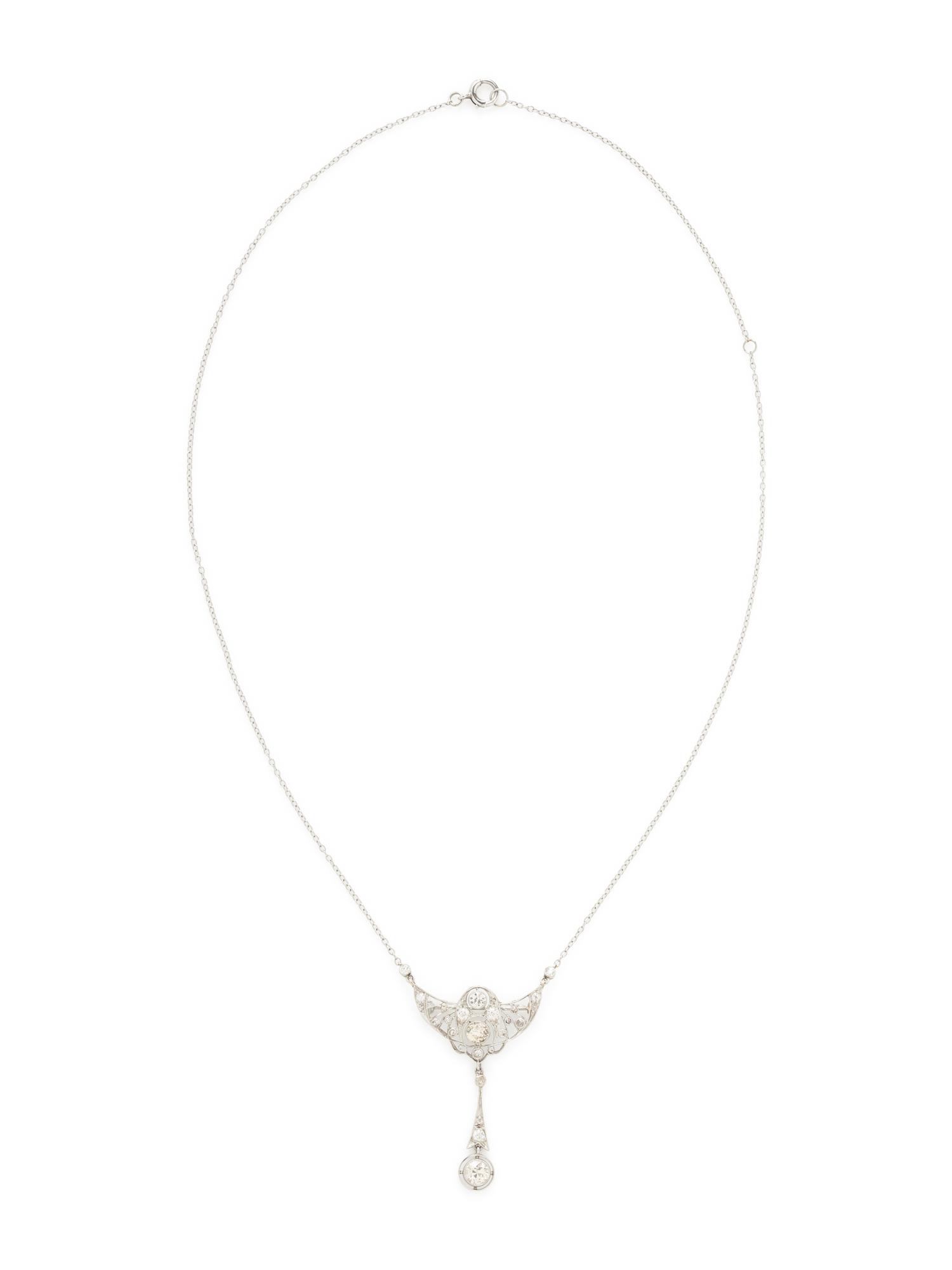 EDWARDIAN, PLATINUM, DIAMOND AND COLORED DIAMOND NECKLACE
