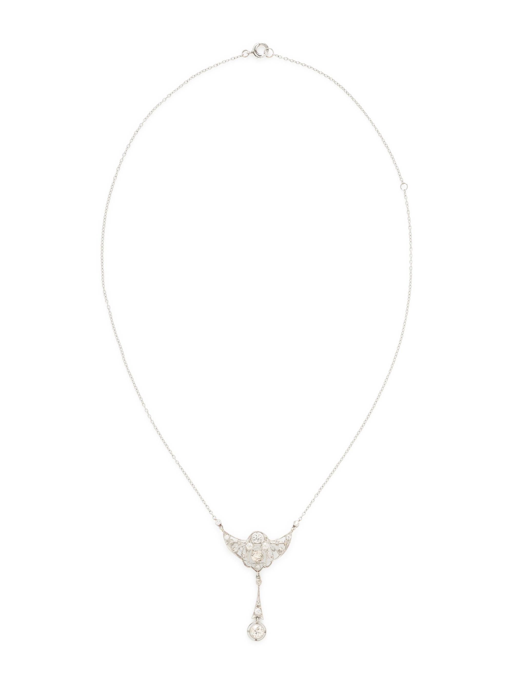 EDWARDIAN, PLATINUM, DIAMOND AND COLORED DIAMOND NECKLACE