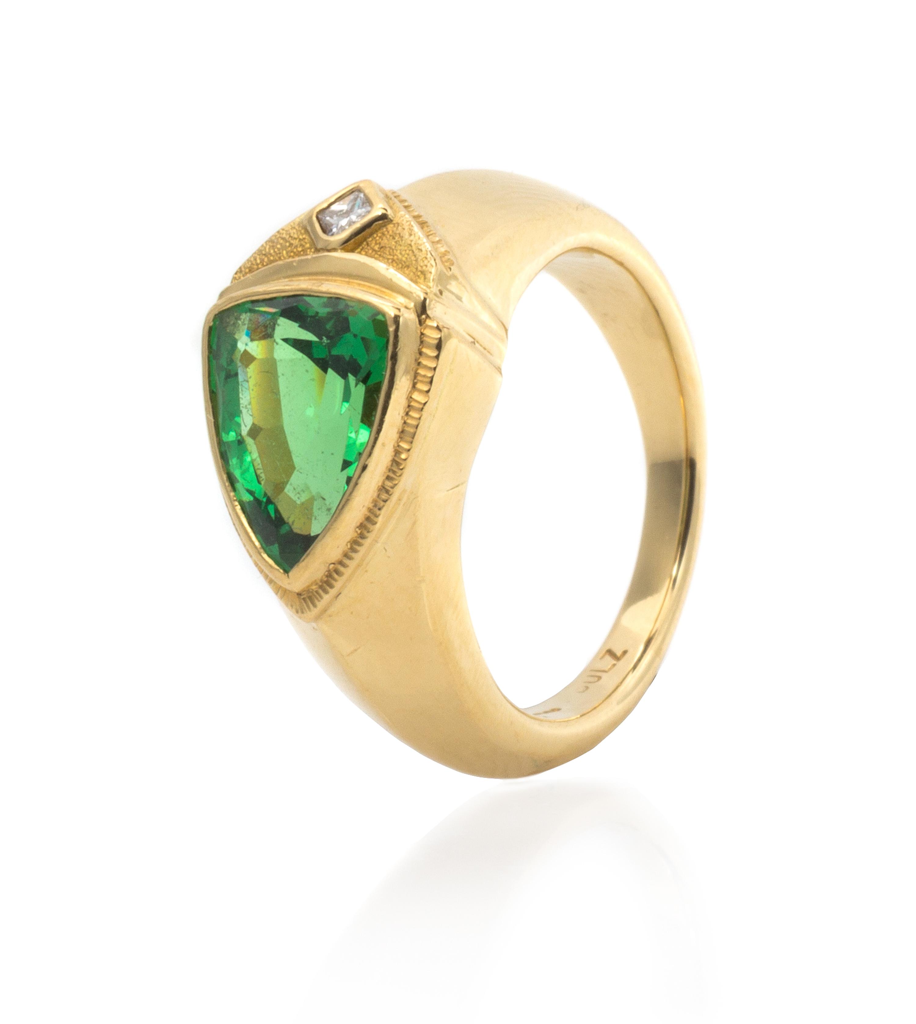An 18 Karat Yellow Gold, Tsavorite Garnet and Diamond Ring, 7.00 dwts.