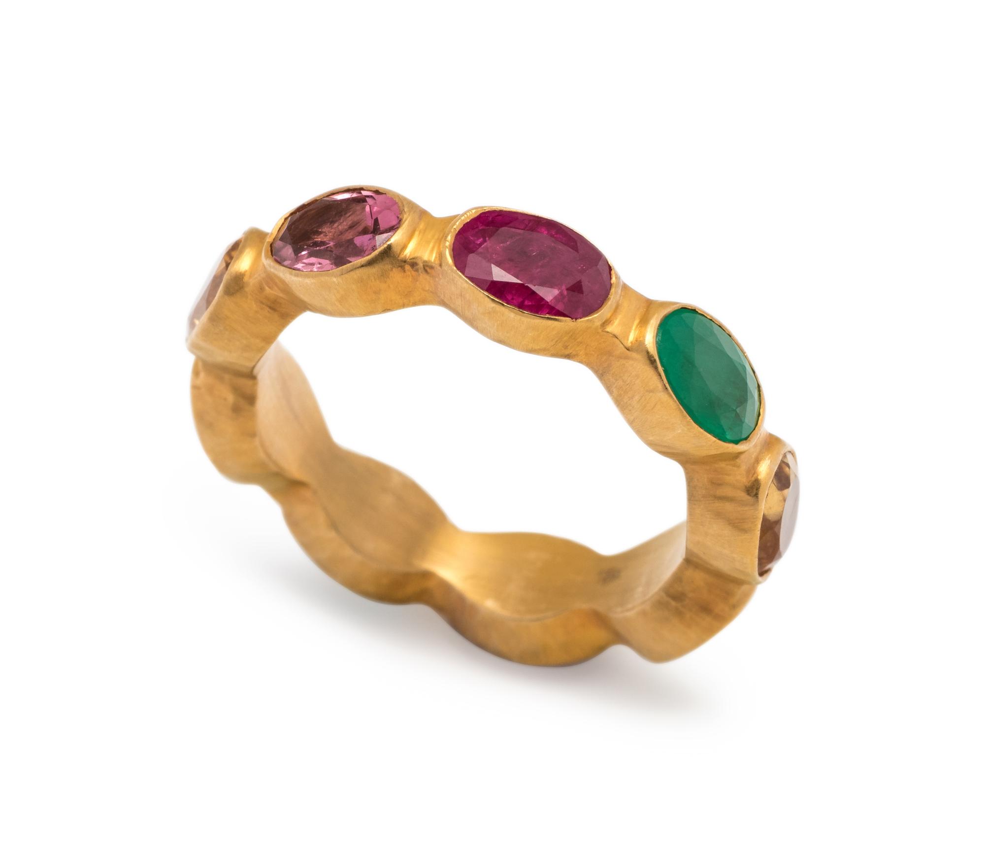 YELLOW GOLD AND MULTIGEM RING