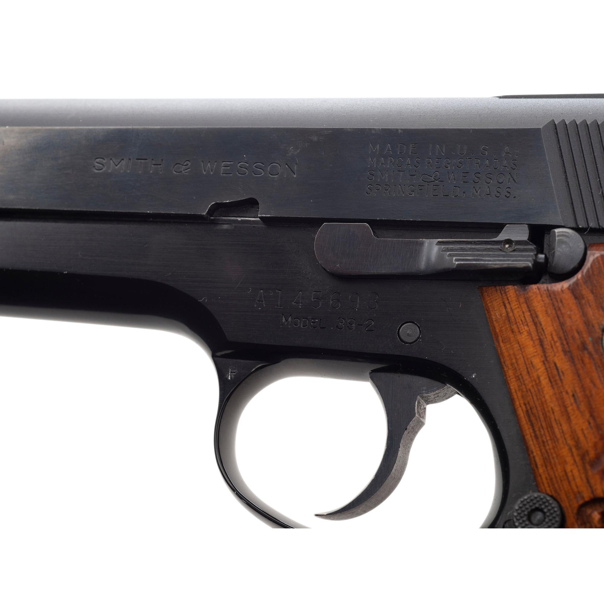 *Smith & Wesson Model 39-2
