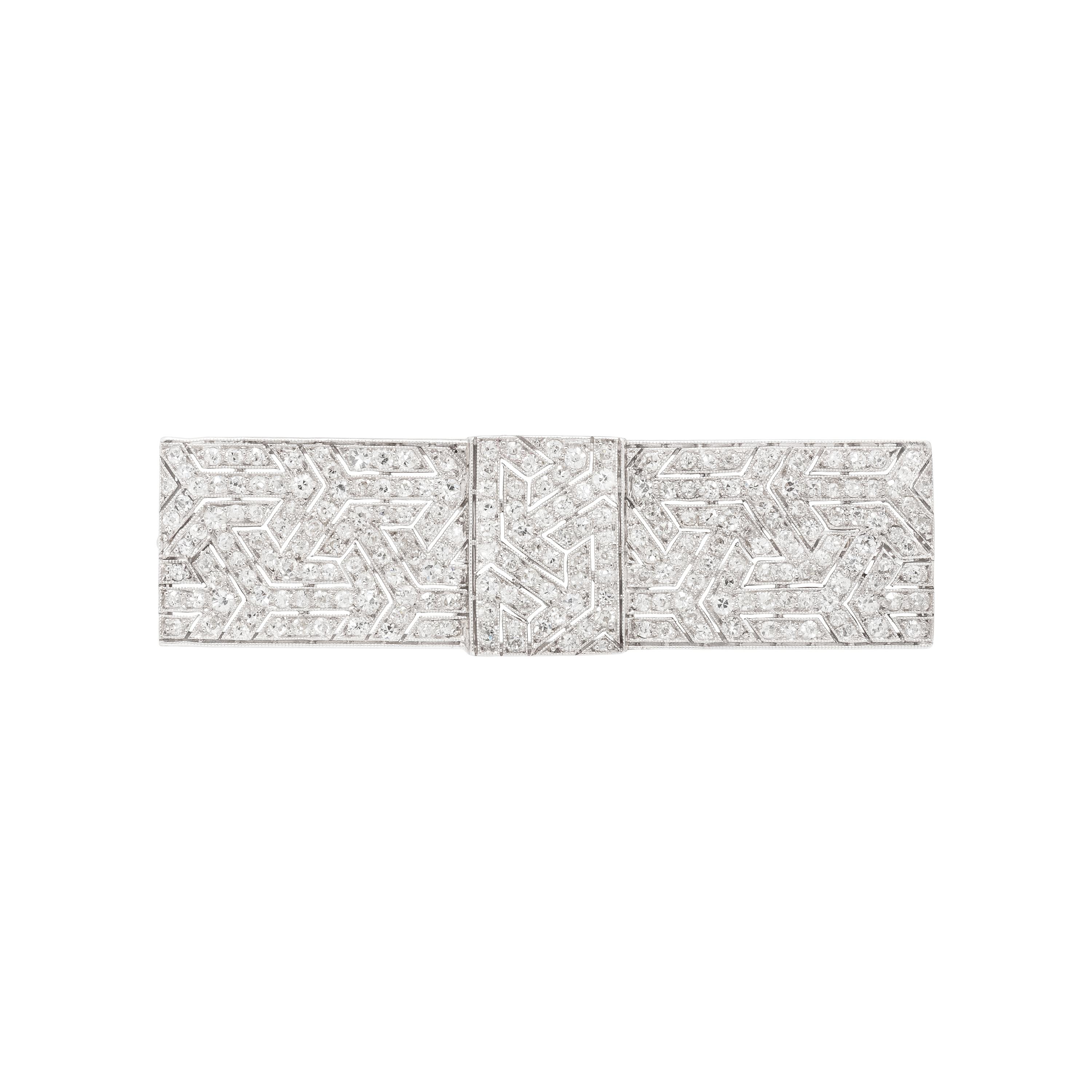 ART DECO, DIAMOND BOW BROOCH