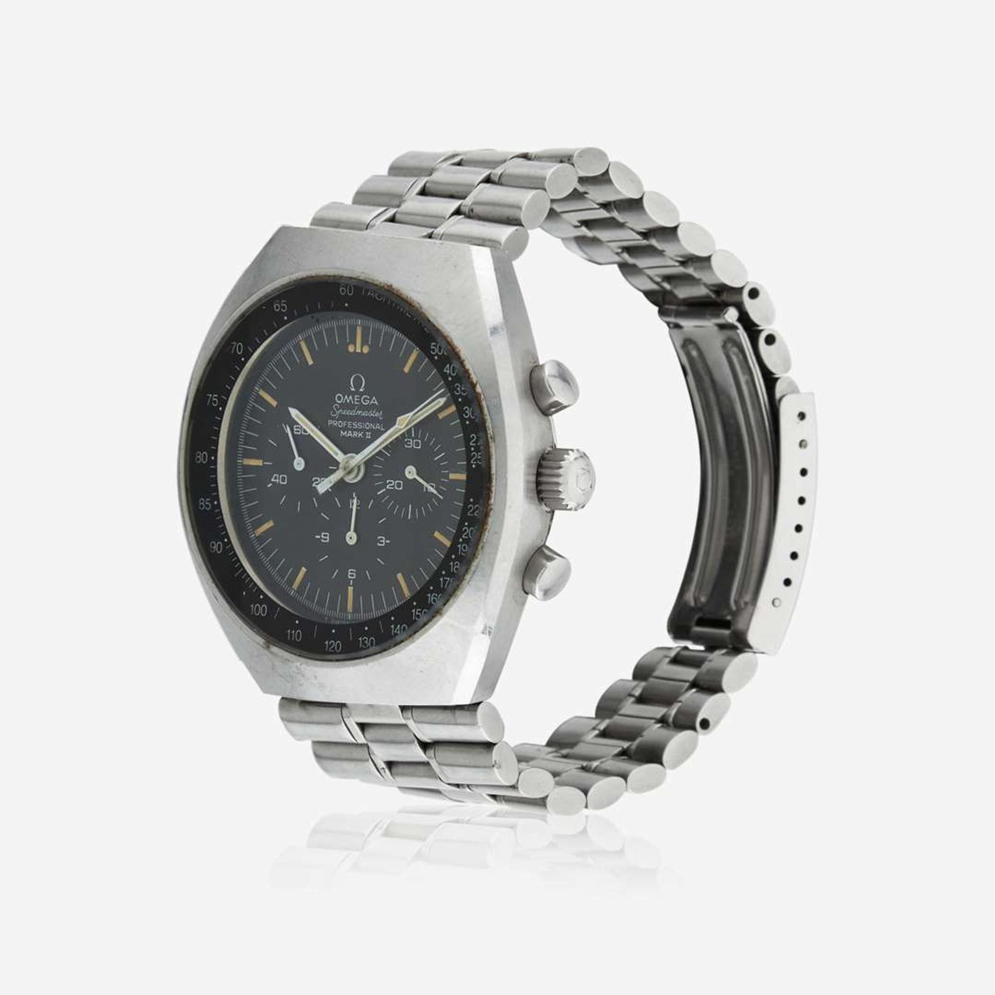 A stainless steel chronograph sports wristwatch, Omega Speedmaster Professional, Mark II 145.014 2750/67