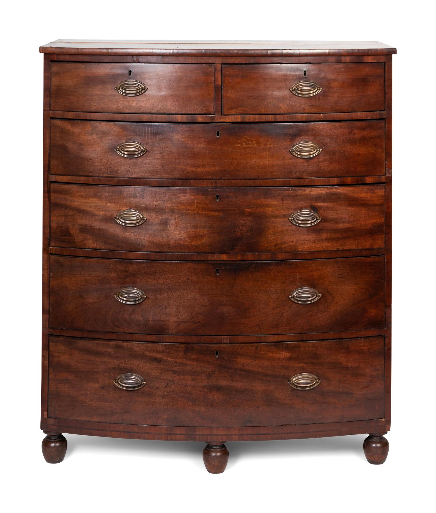 A Federal Style Mahogany Chest of Drawers