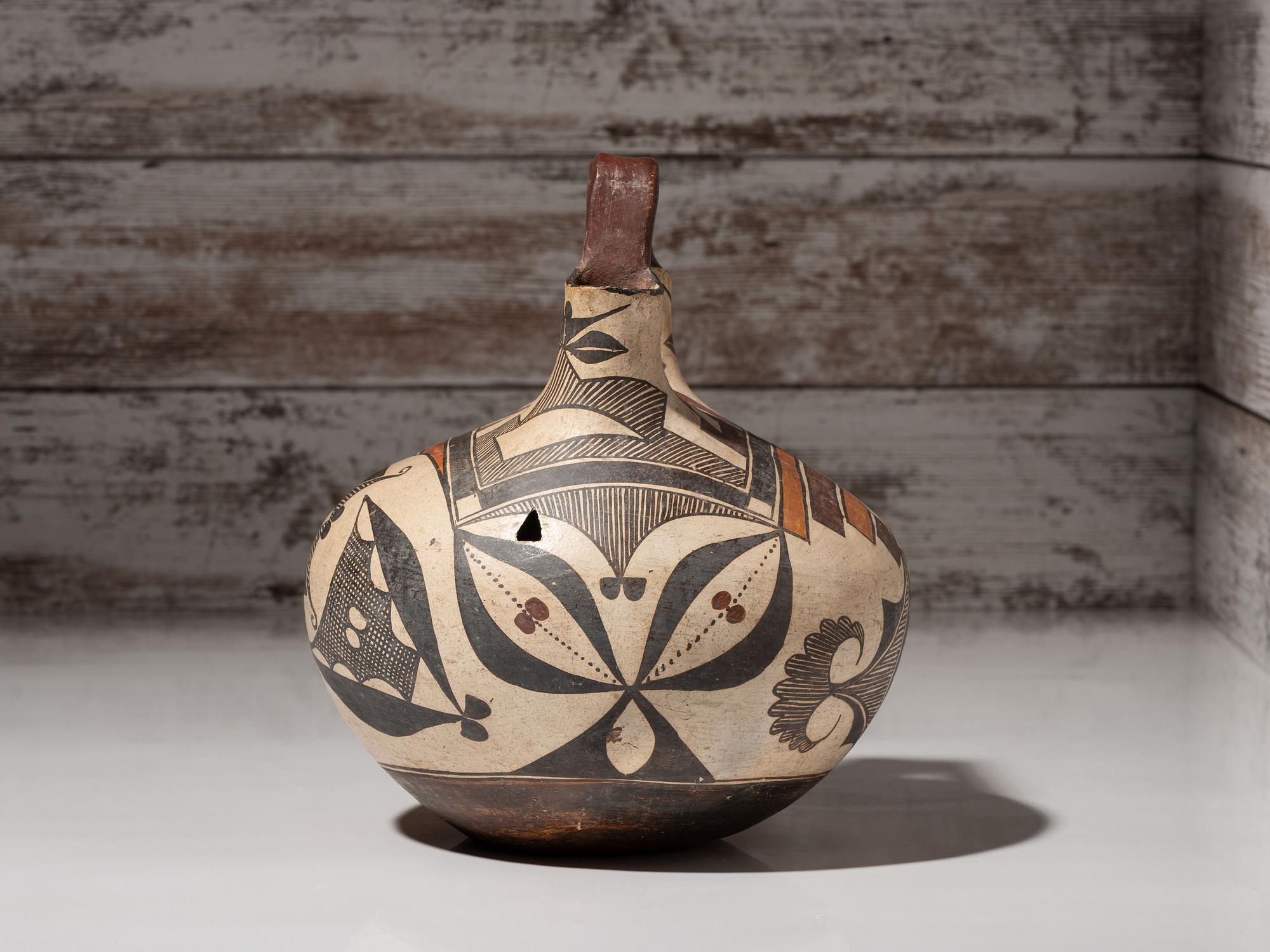 Acoma Four-Color Pottery Wedding Vase