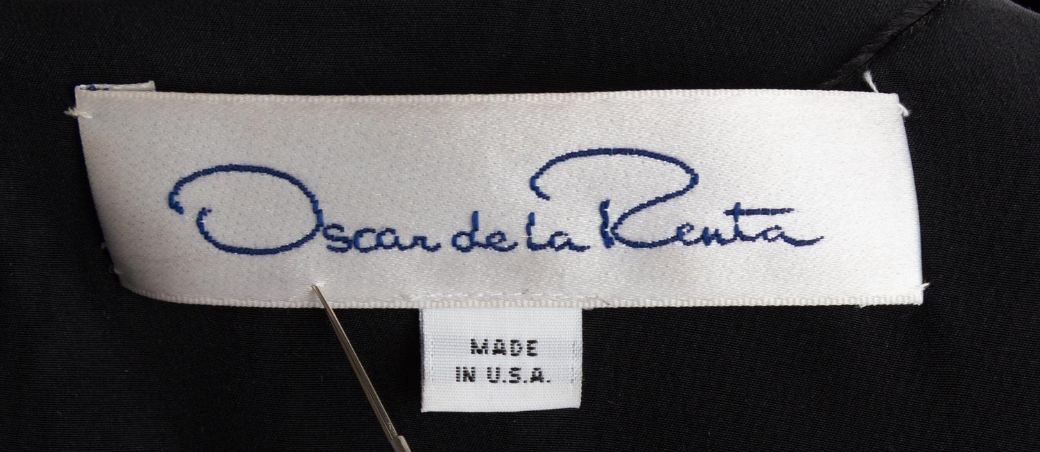 An Oscar de la Renta Black Velvet Evening Coat, No size.