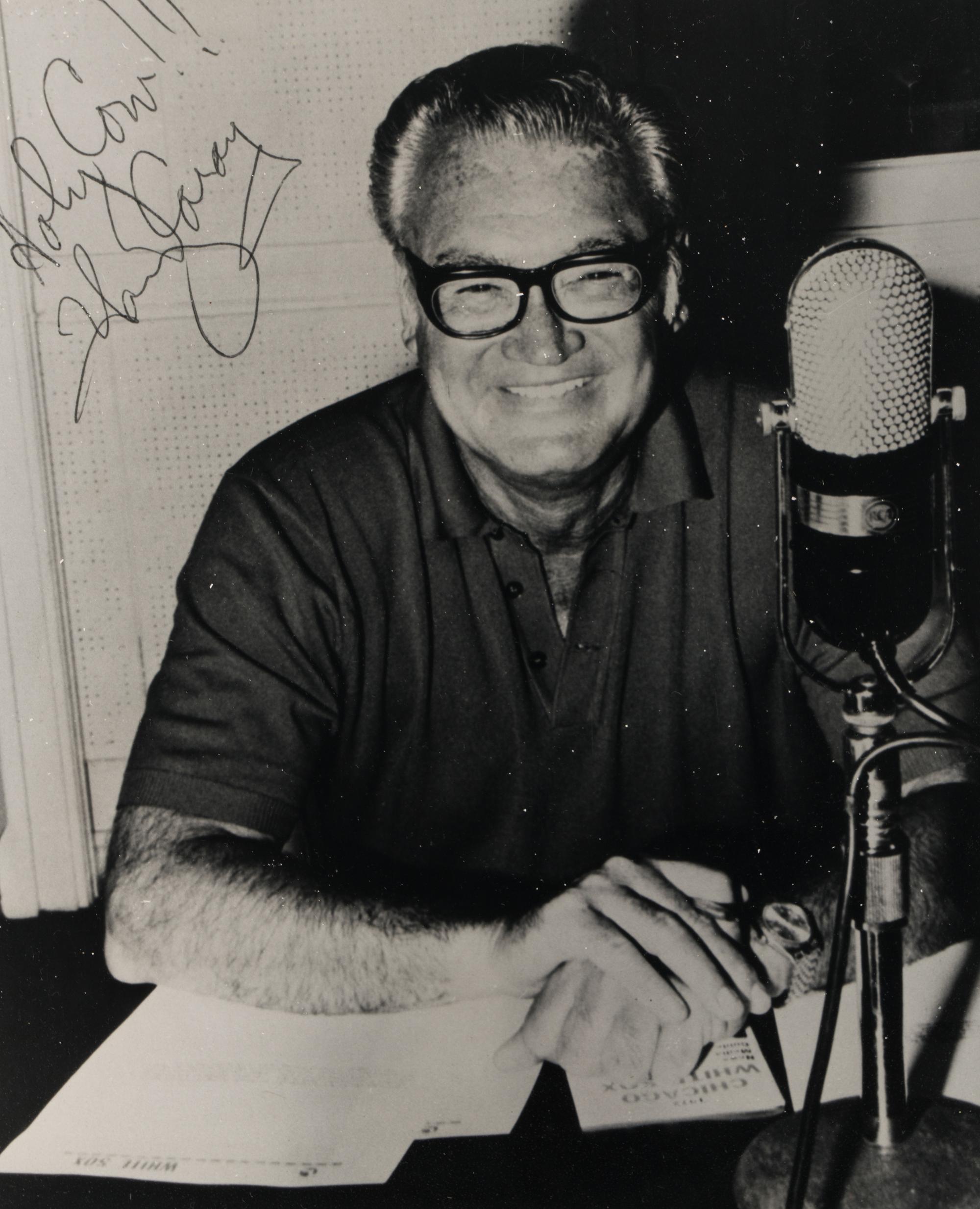 A Harry Caray Signed Autograph Photo (Beckett Authentication Services)