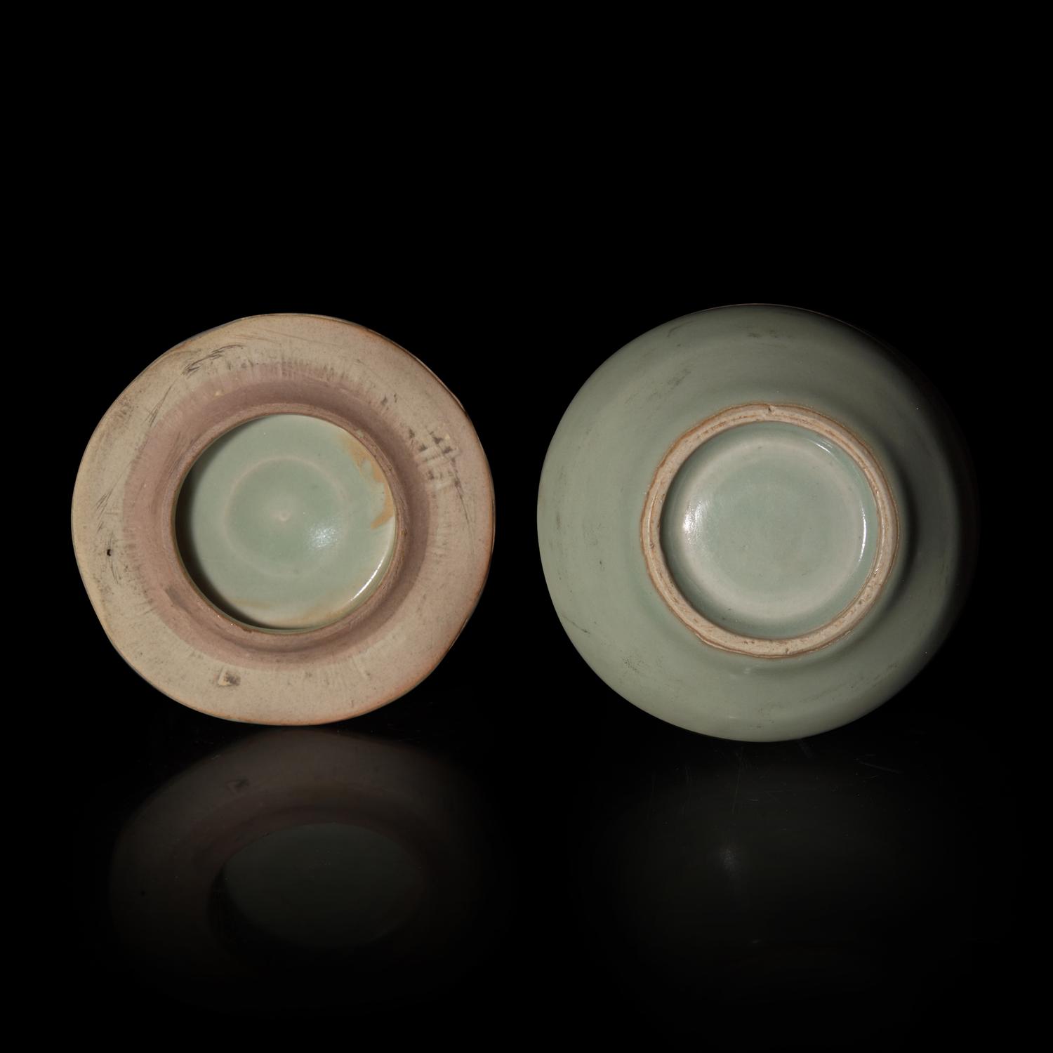 A Small Chinese Longquan Style Celadon Glazed Covered Jar — 龍泉窯青釉蓋罐