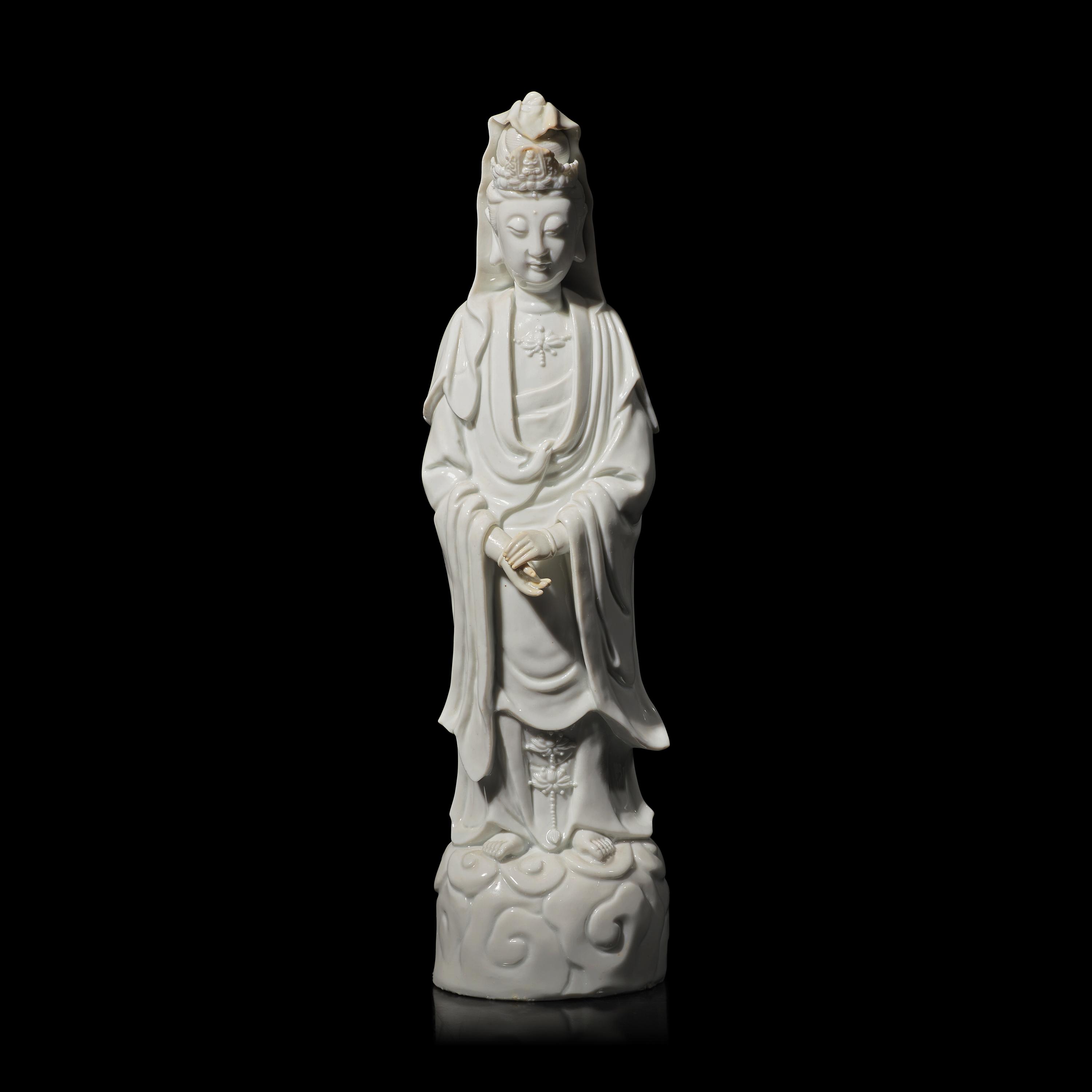 A Chinese Blanc-de-Chine Figure of Guanyin, Late 17th/18th Century 清早期 德化窯觀音