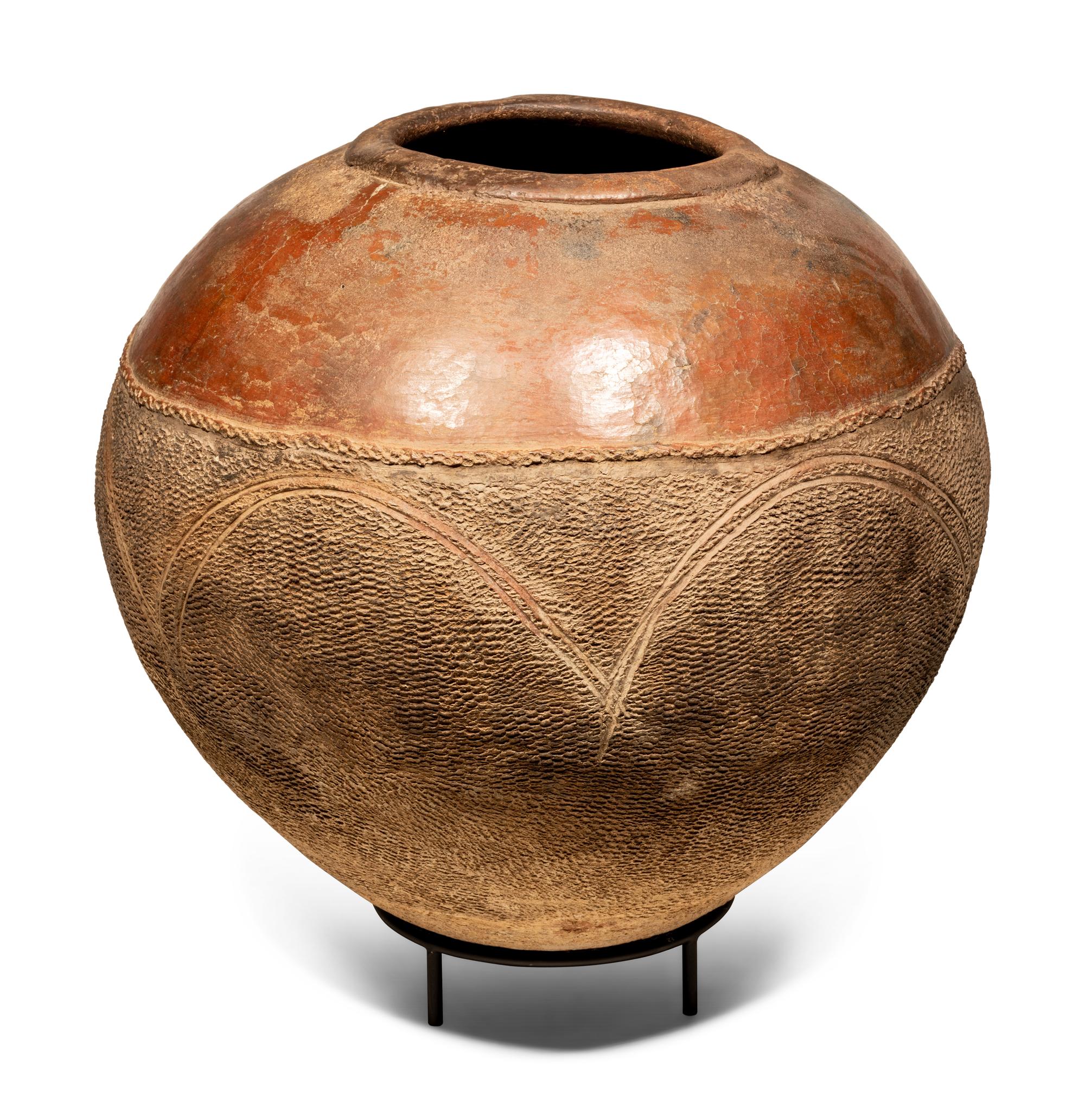 A Bobo Earthenware Storage Container