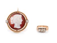 COLLECTION OF GOLD AND DIAMOND JEWELRY