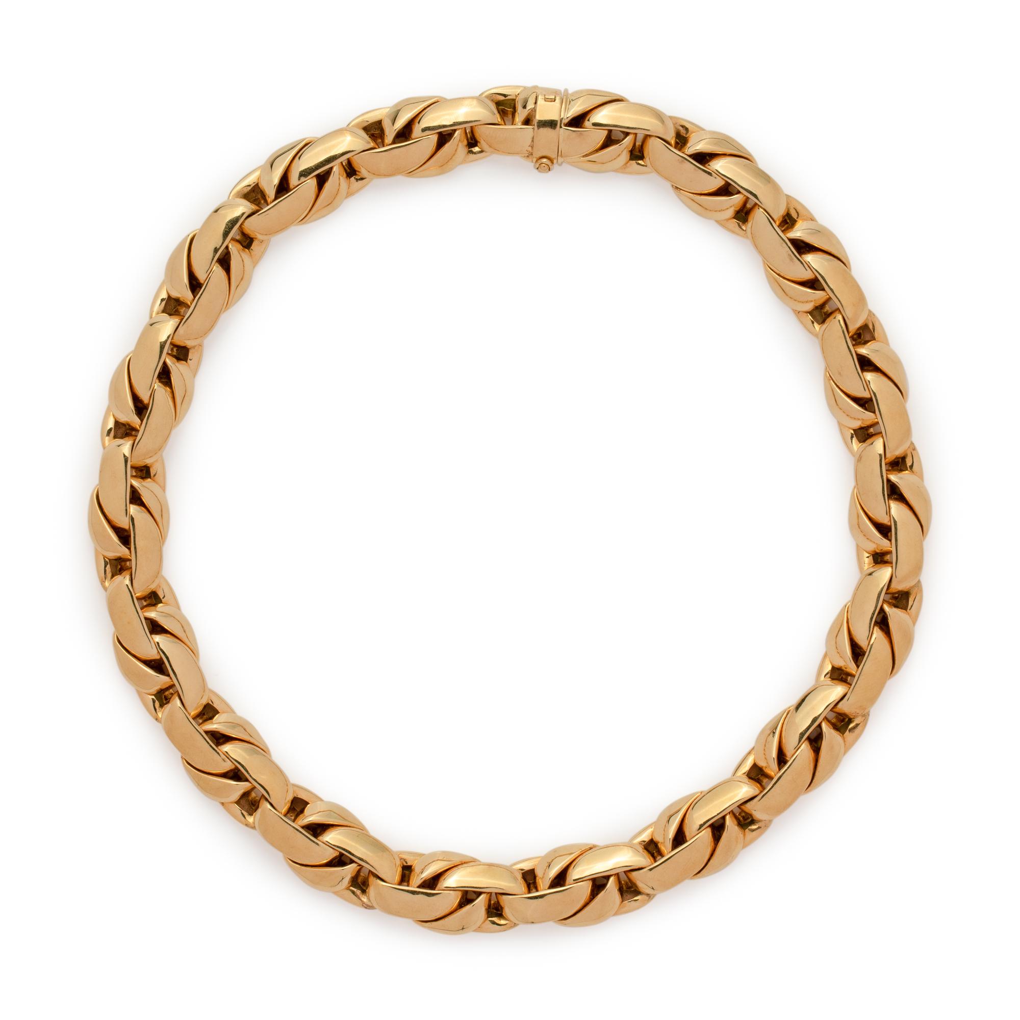 YELLOW GOLD NECKLACE