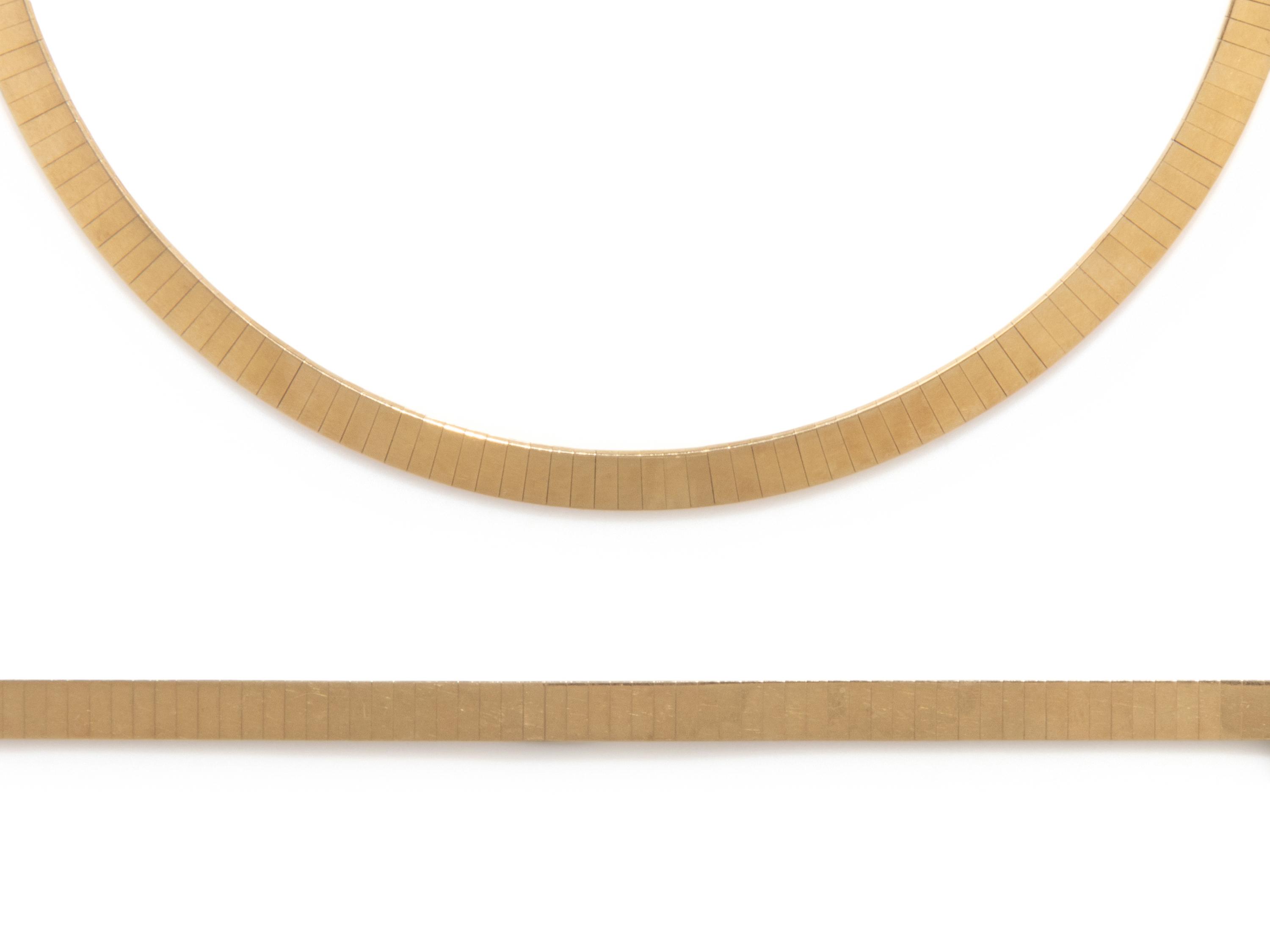 YELLOW GOLD OMEGA LINK NECKLACE AND BRACELET