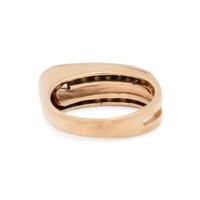 YELLOW GOLD AND DIAMOND RING