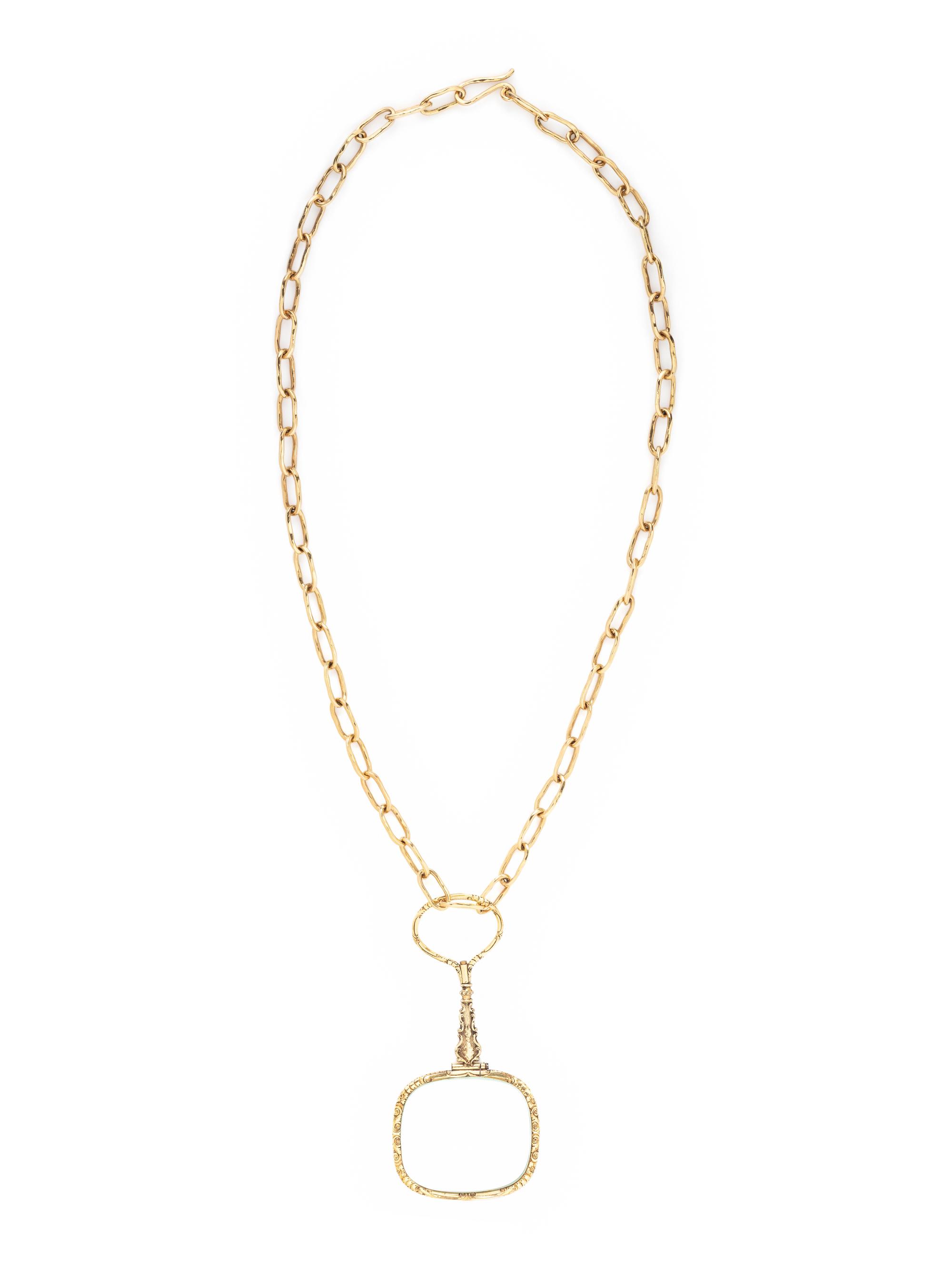 YELLOW GOLD MAGNIFYING GLASS PENDANT/NECKLACE