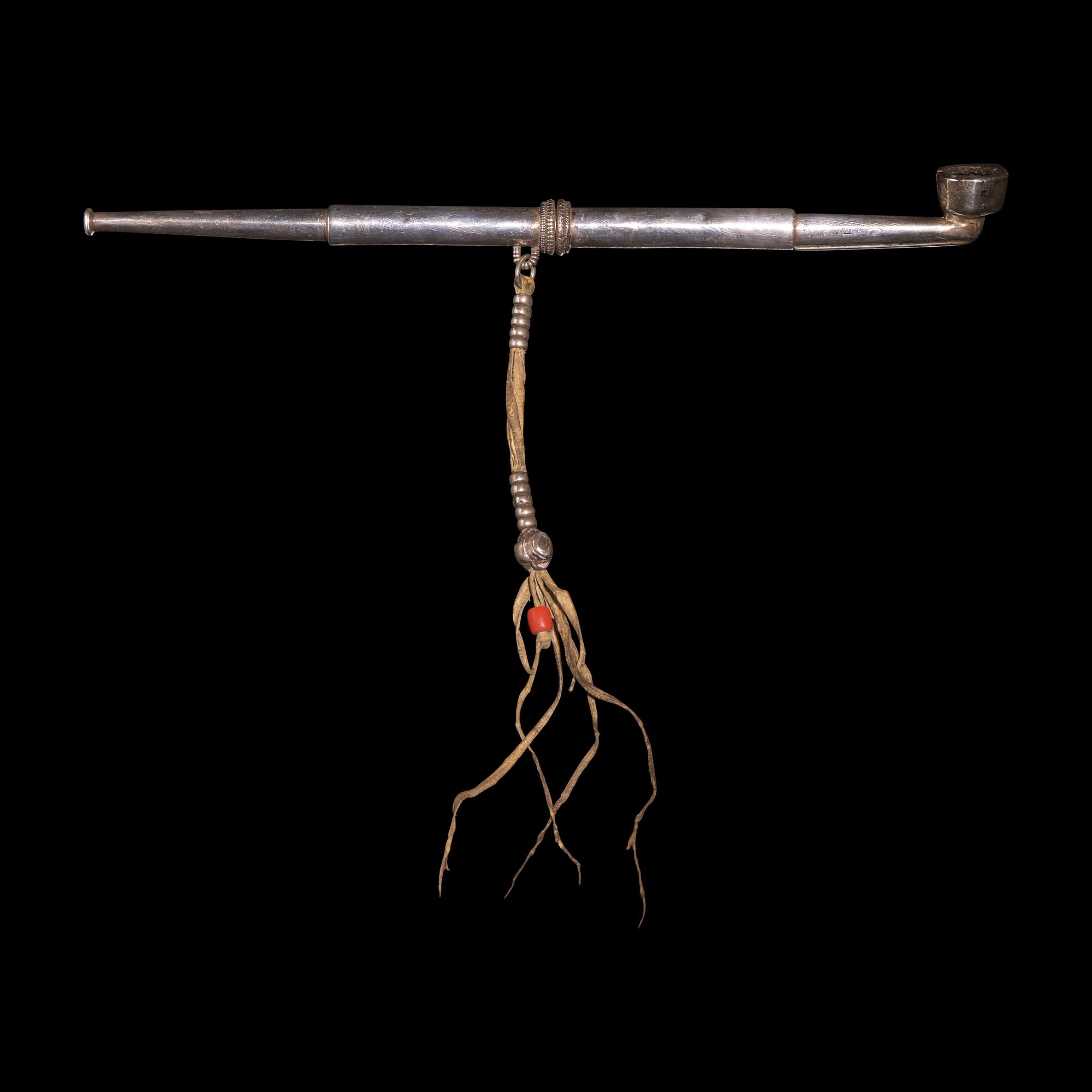 A Tibetan Silver Pipe, 19th/Early 20th century — 晚清-民國 藏式銀烟管