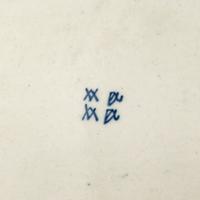 Sixteen Worcester Porcelain Table Articles