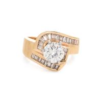 DIAMOND RING