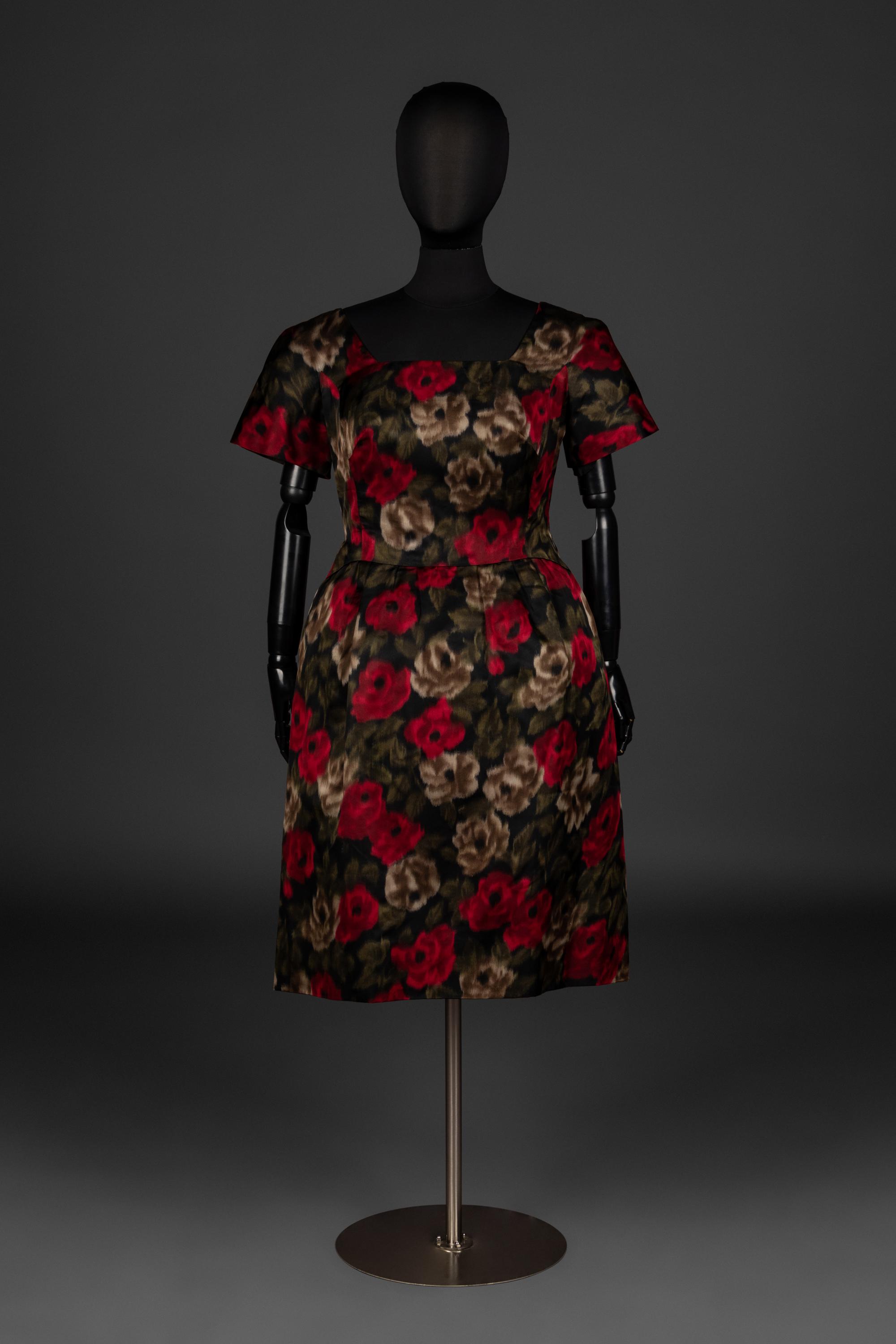 Elizabeth Arden Dress