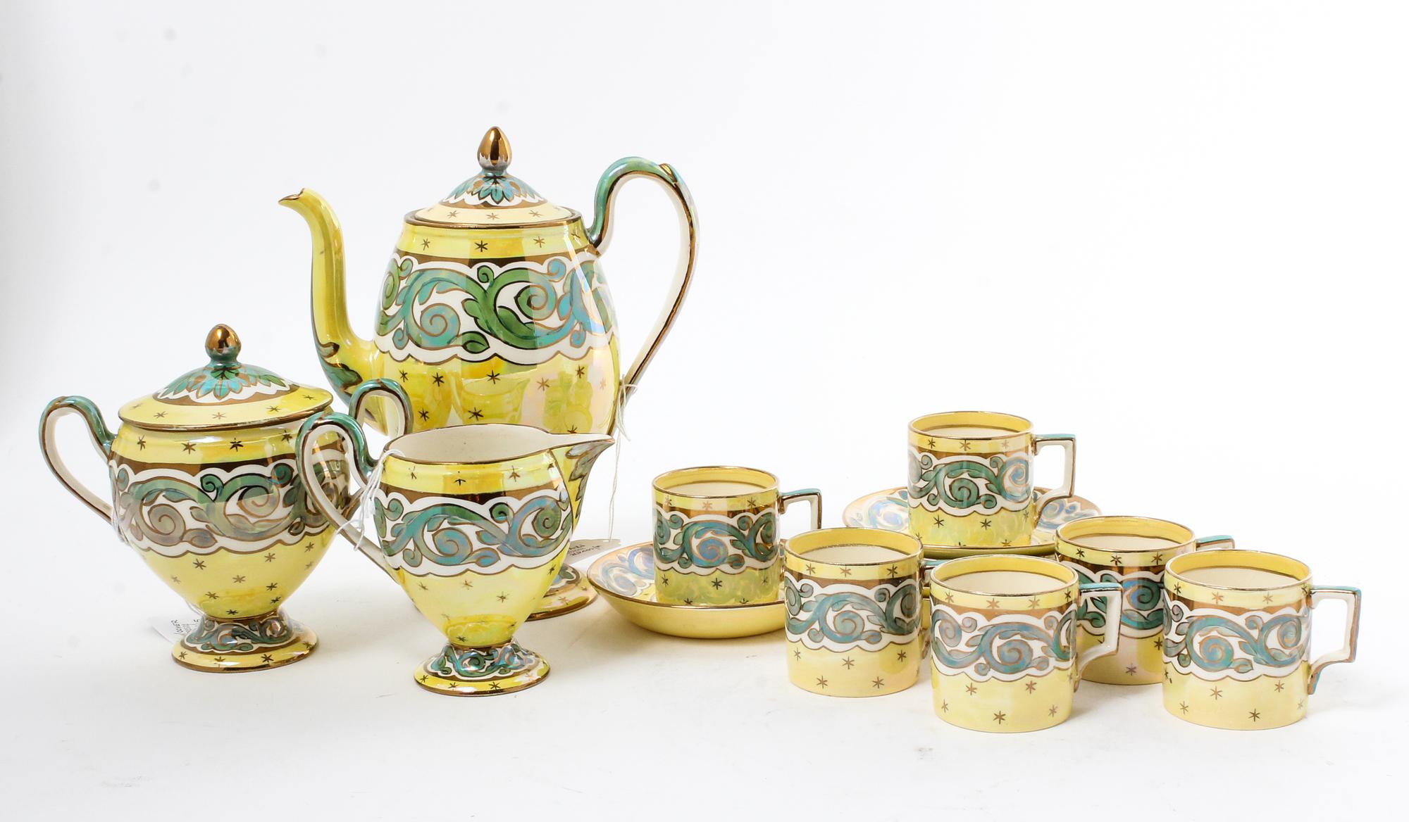 A Wedgwood Porcelain Coffee Service Height of coffee pot 8 inches. — 20TH CENTURY