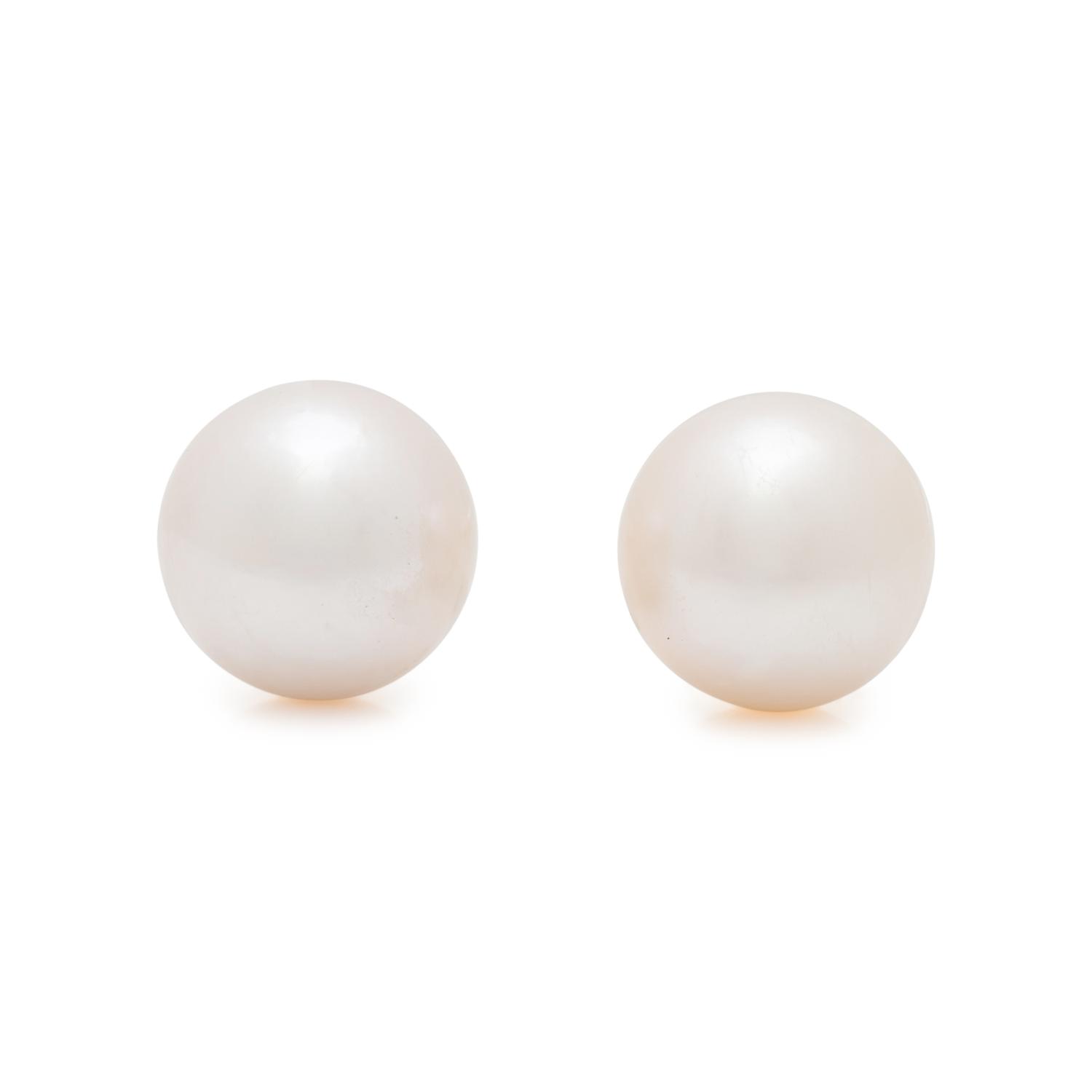 CULTURED PEARL STUDS EARRINGS