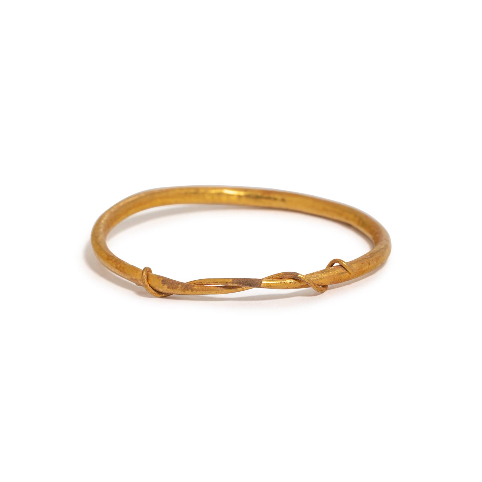 A Roman Gold Bracelet