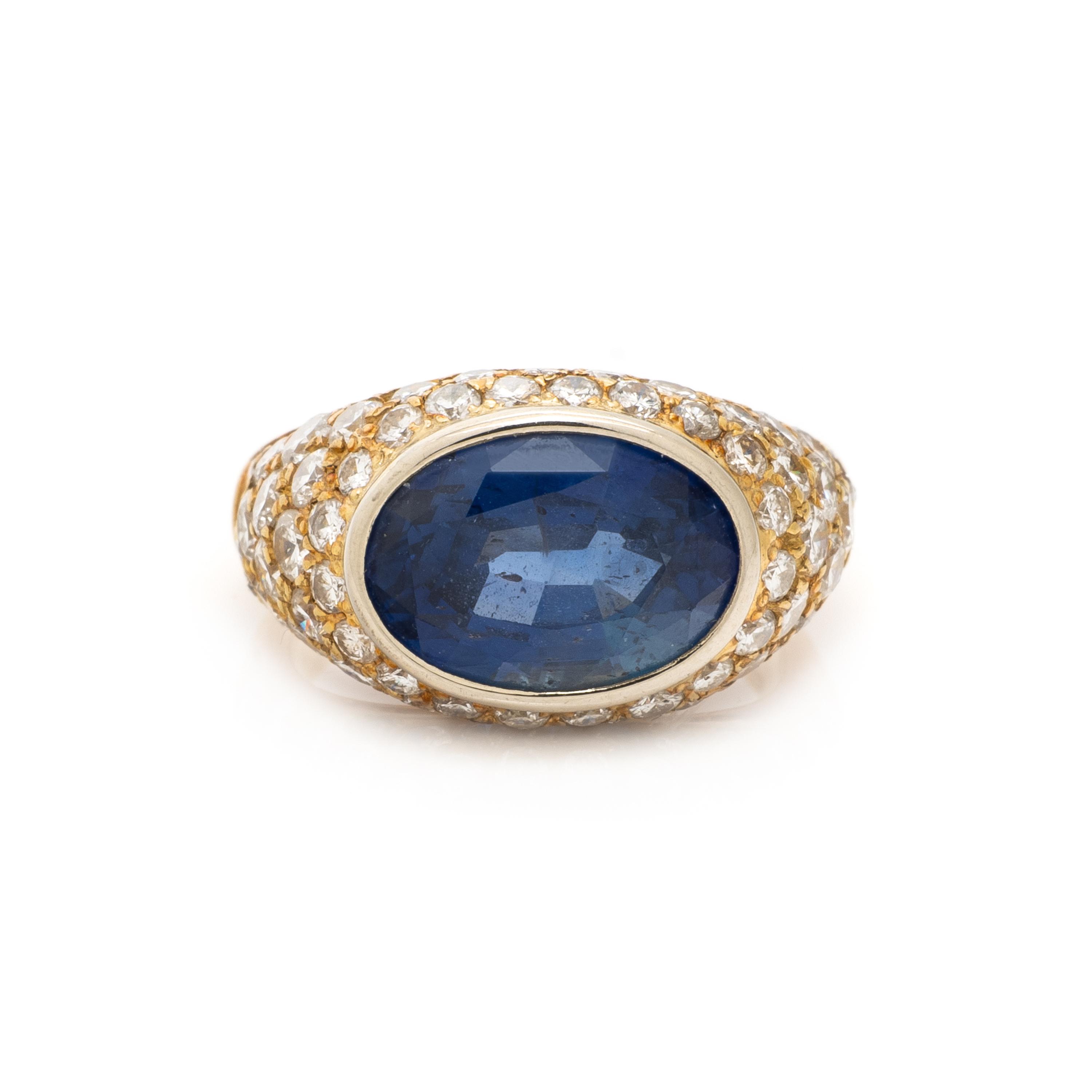 SAPPHIRE AND DIAMOND RING